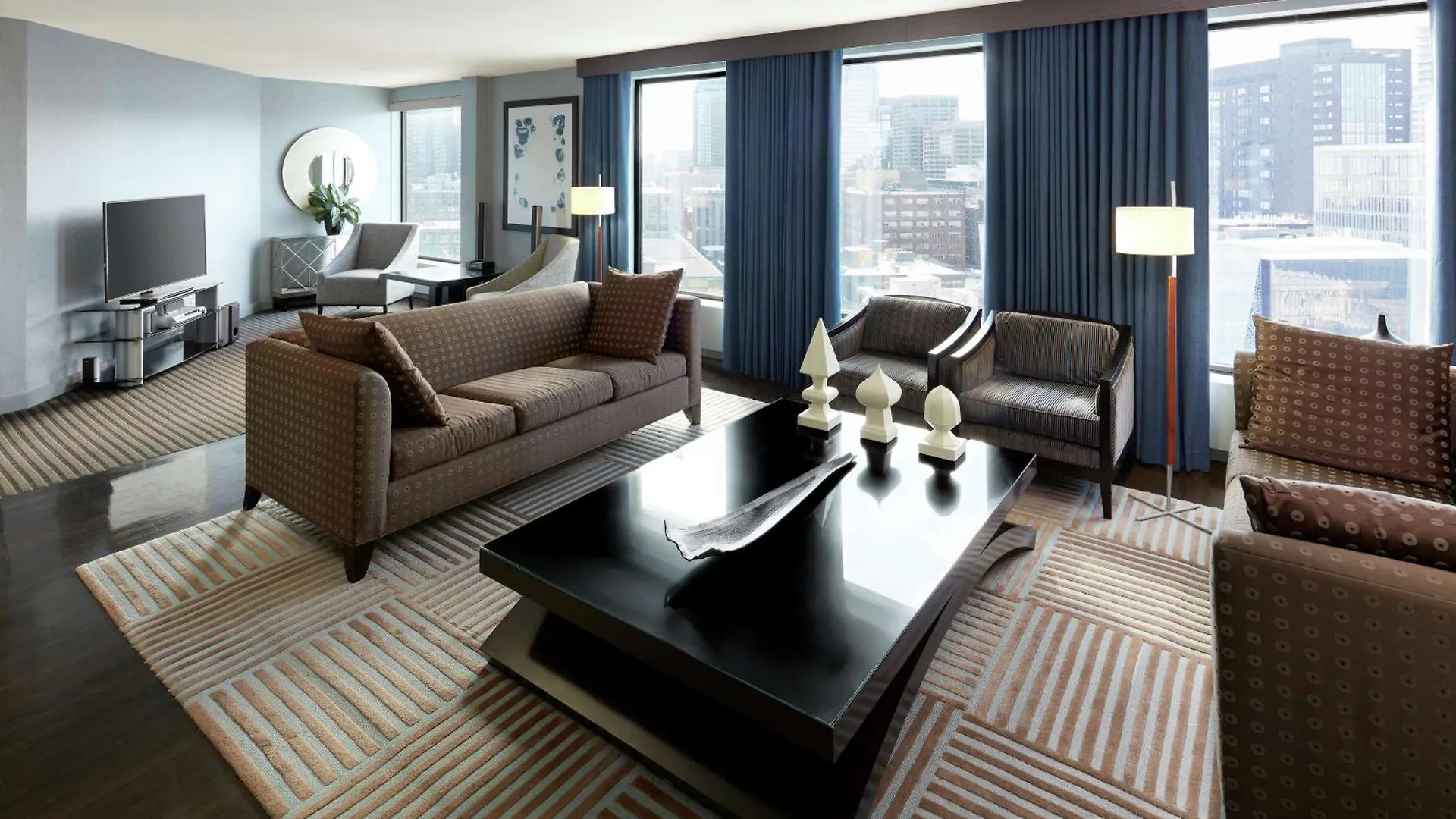 Hotel Doubletree By Hilton Montreal