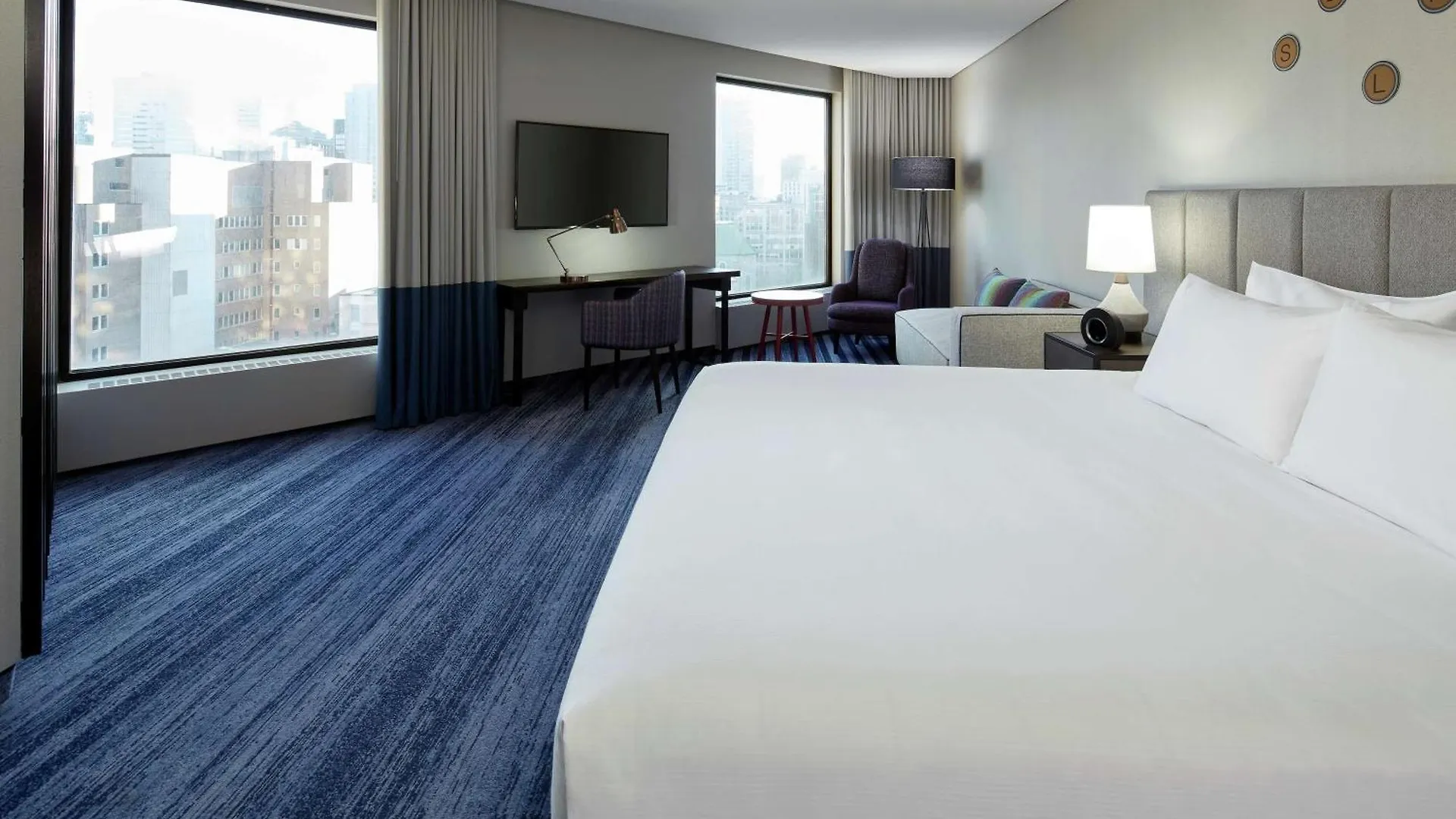 Hotel Doubletree By Hilton Montreal 4*,