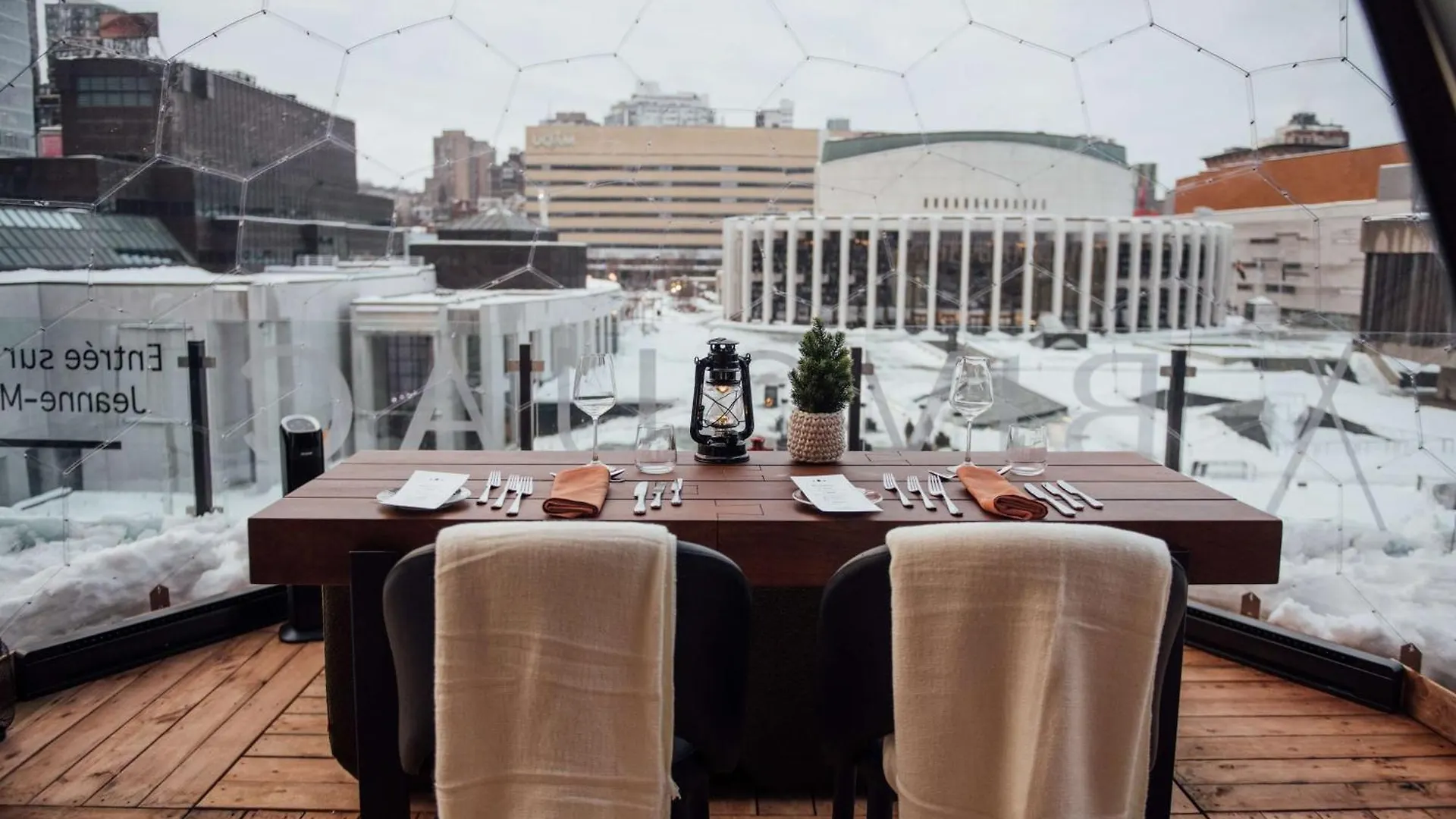Hotel Doubletree By Hilton Montreal