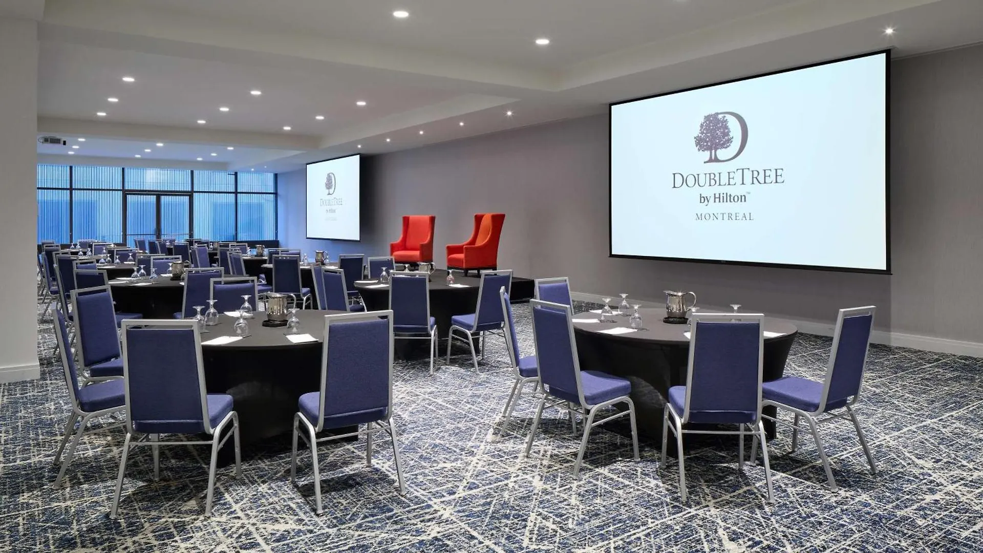 Doubletree By Hilton Montreal Hotel
