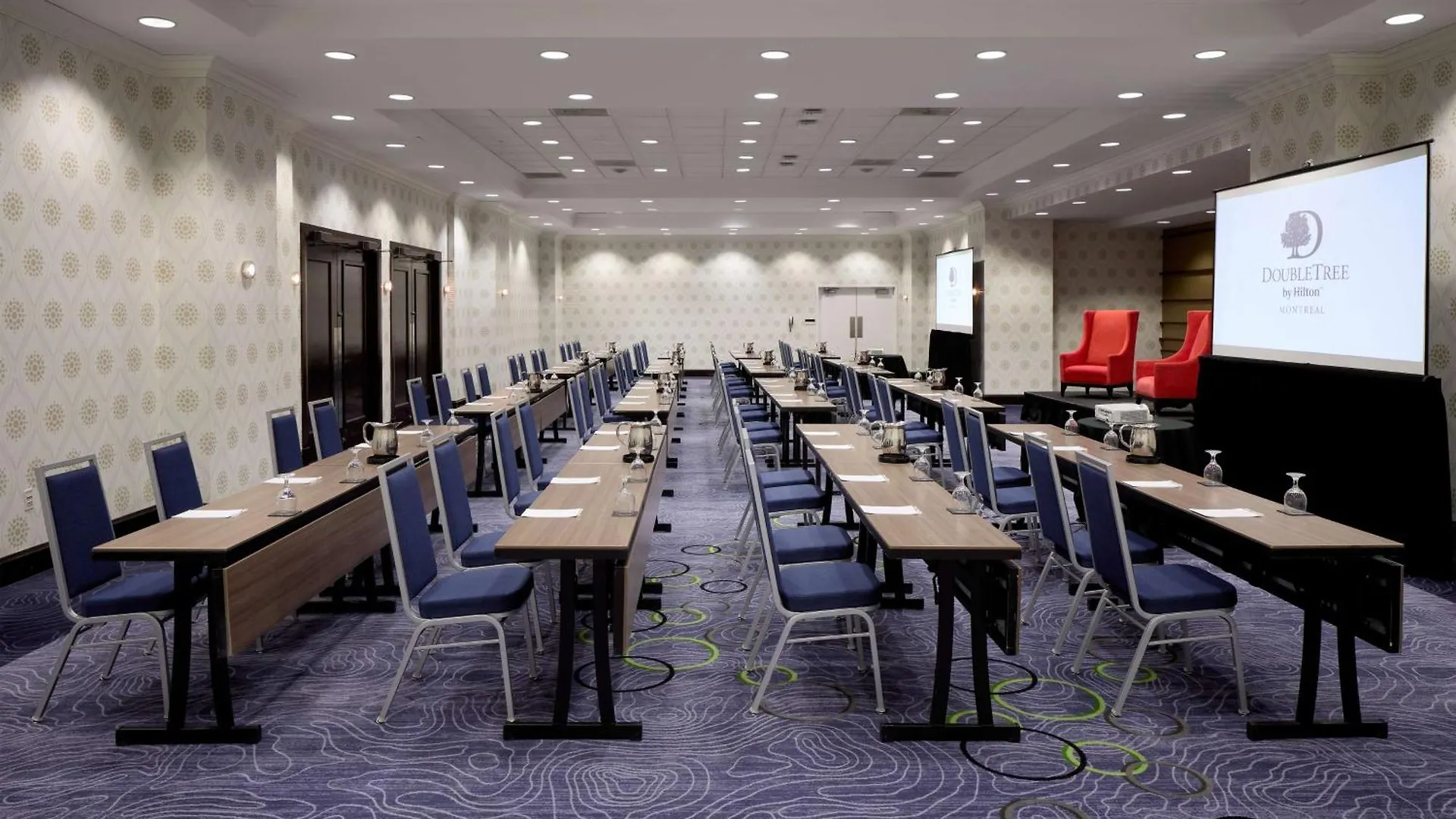 Doubletree By Hilton Montreal Hotel