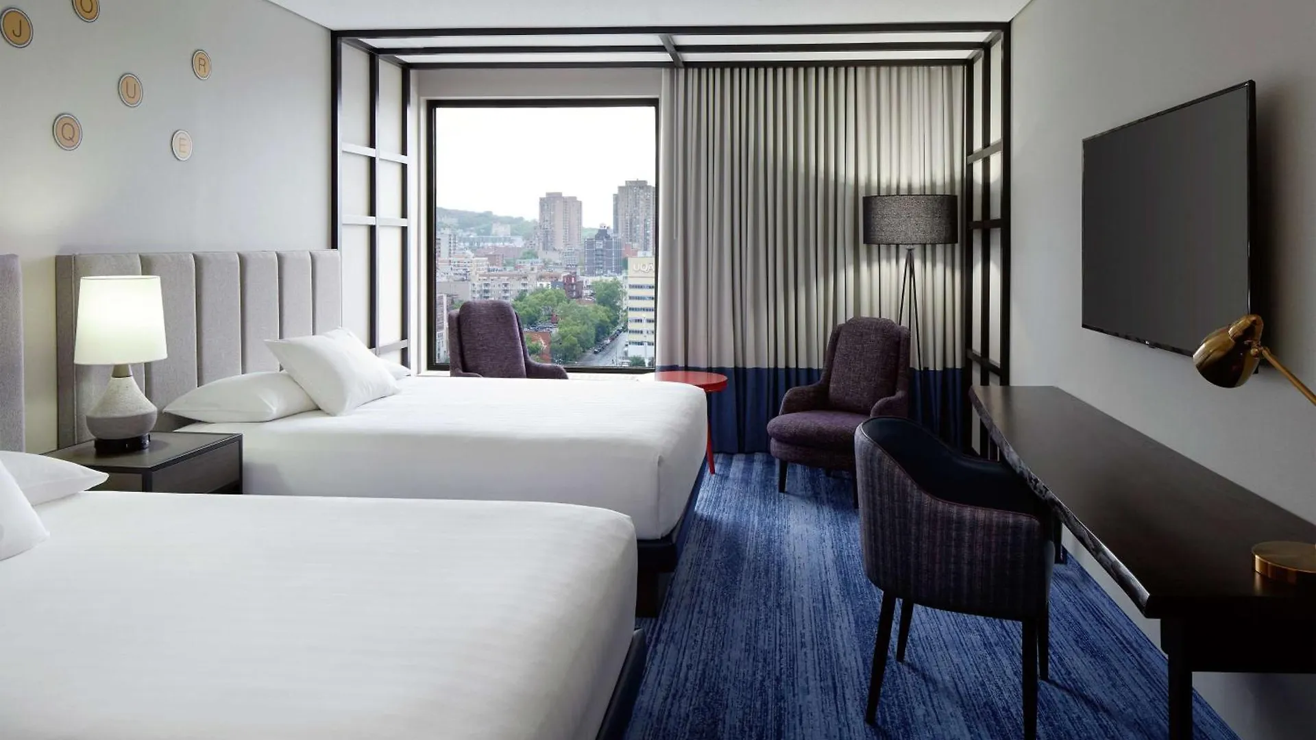 Doubletree By Hilton Montreal Hotel