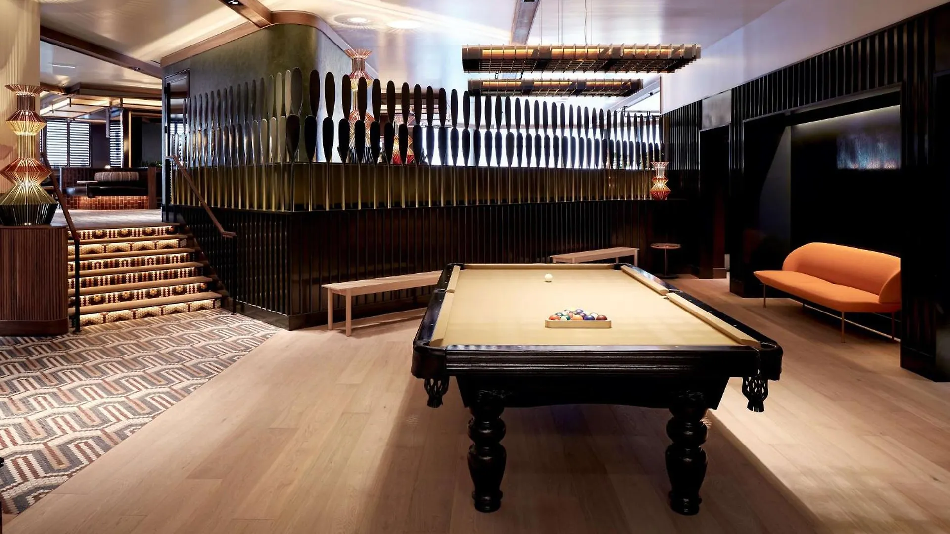 Doubletree By Hilton Montreal Hotel